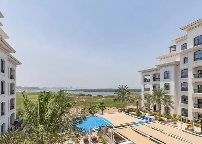 Glamorous Modern 2Bhk In Yas Island 324