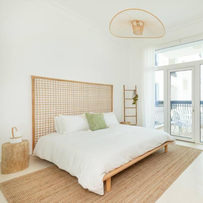 Glamorous Modern 2bhk In Yas Island 324 Apartment *
