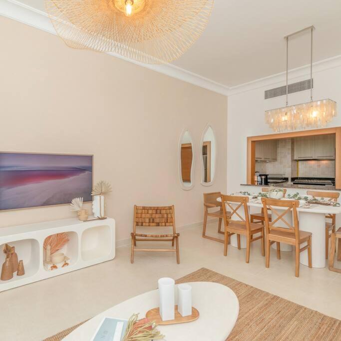 Glamorous Modern 2bhk In Yas Island 324 * Abu Dhabi