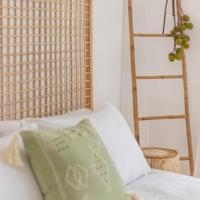 Apartment Glamorous Modern 2bhk In Yas Island 324 *